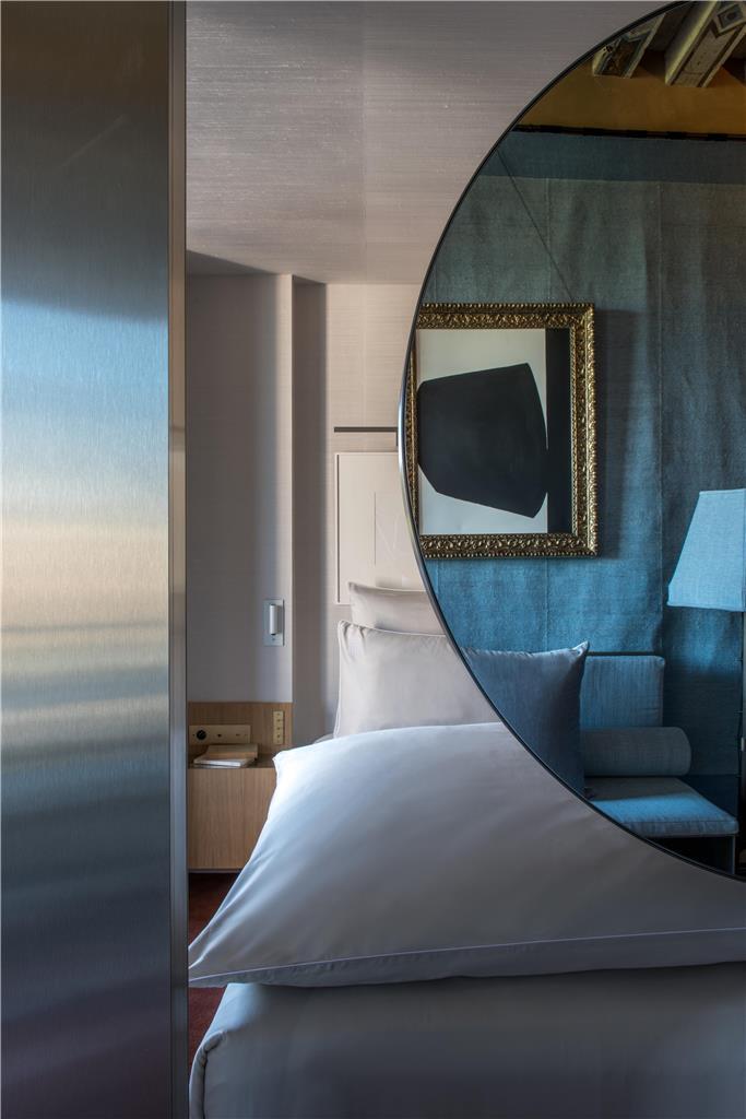 Hotel Cour Des Vosges 5*